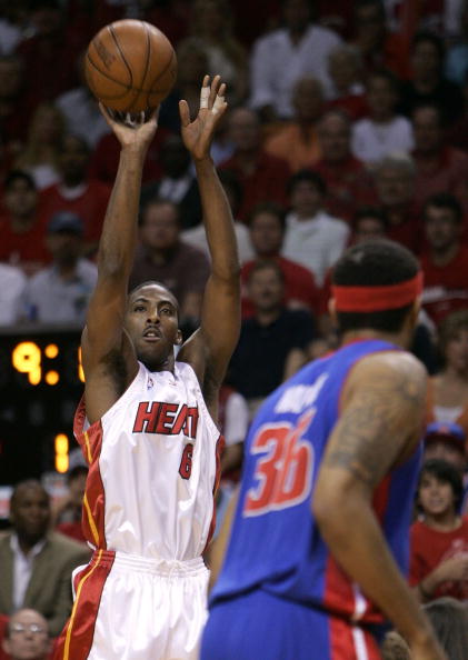 王曼昱曾在 王曼昱曾在